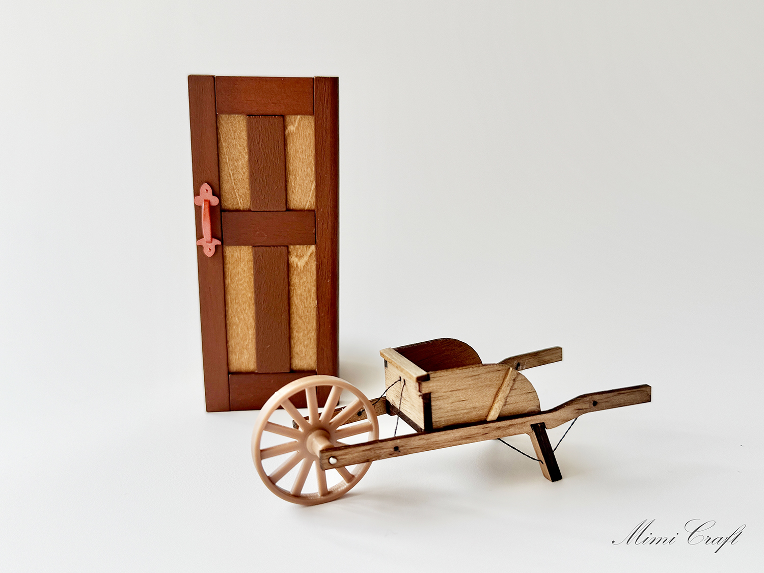 【制作レビュー】ピーターラビットの世界イングリッシュガーデン＆ハウス創刊号【ドアと手押し車】