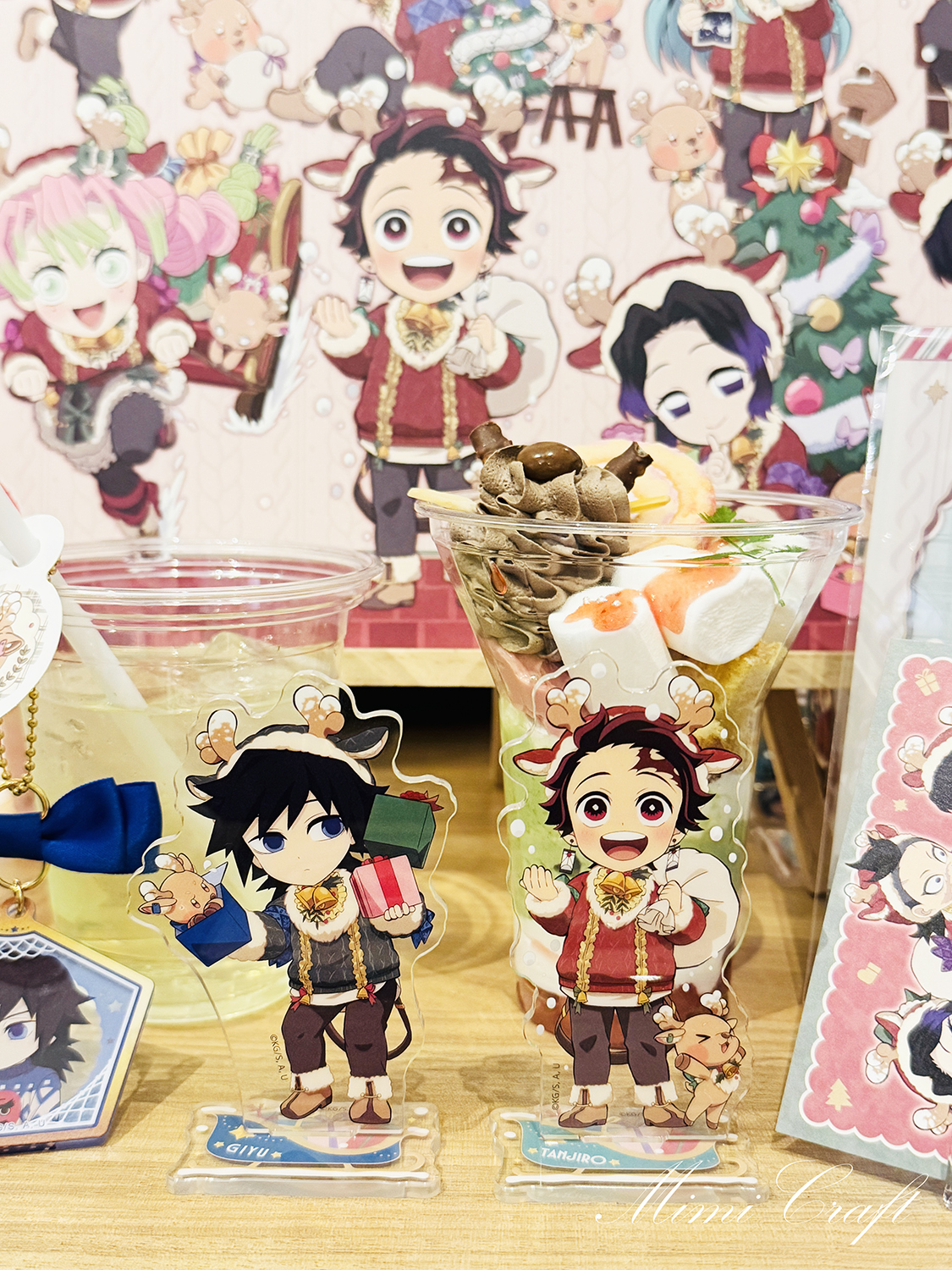 ufotableのクリスマス2025レポ【グッズやカフェメニュー＆ノベルティまとめ】ランダムアクスタ